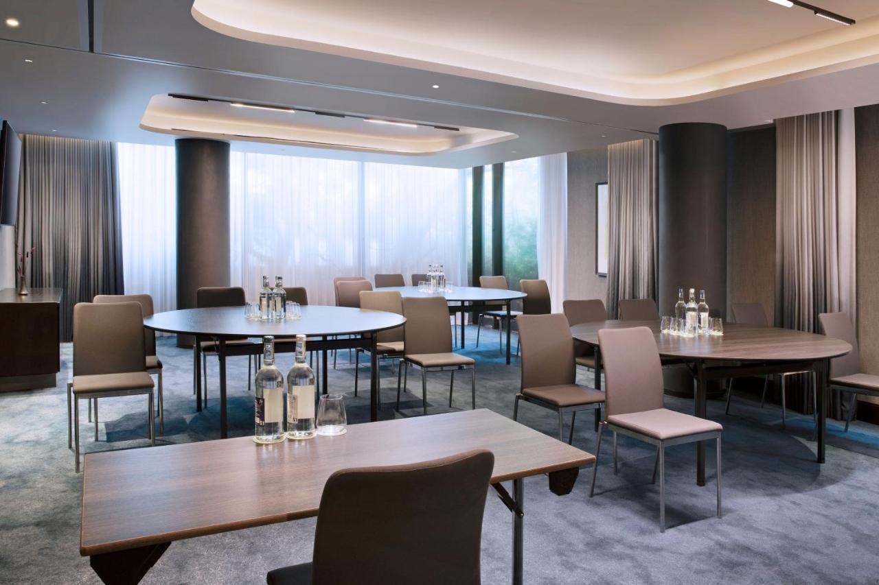 The Westin London City Exterior photo Meeting room